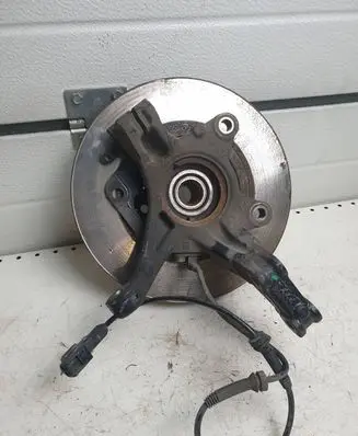 Renault Captur Front wheel hub