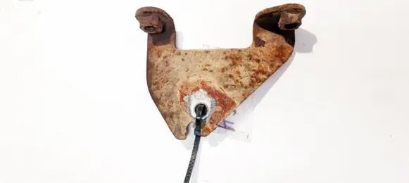 Honda Accord Engine mounting bracket