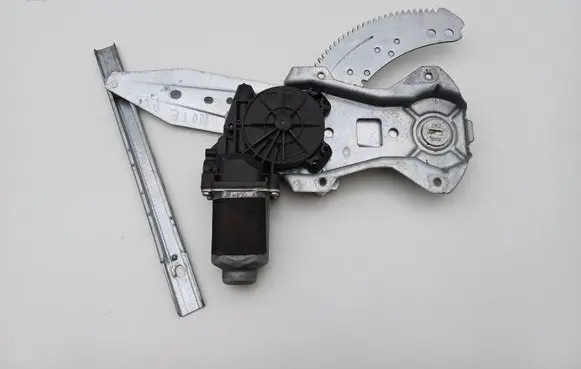 Nissan Note (E11) Rear door window regulator with motor 400929B