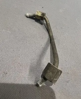 Hyundai Tucson JM Fuel injector supply line/pipe 