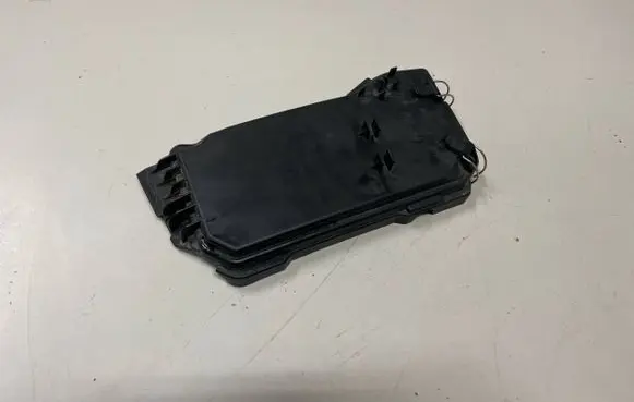 Fuse box cover