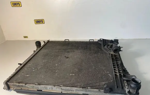BMW X5 E53 Coolant radiator 7788387