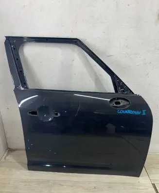 Mini Cooper Countryman F60 Front door