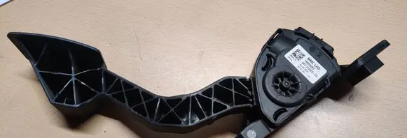 Mitsubishi Space Star Accelerator throttle pedal 1600A093