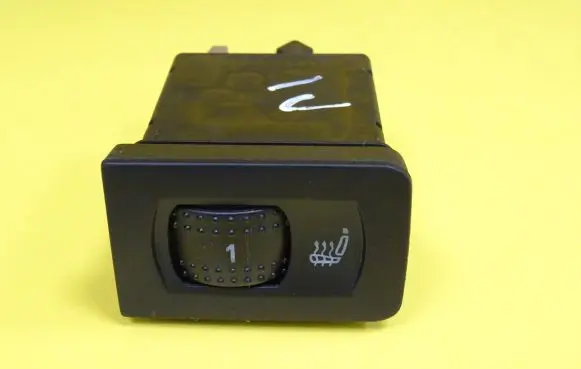 Volkswagen Golf IV Seat heating switch 1J0963564B