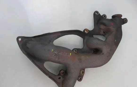 Mercedes-Benz A W168 Exhaust manifold 6681428201