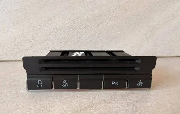 Seat Alhambra (Mk2) A set of switches 7N1927132H