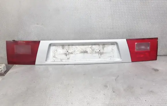 Seat Alhambra (Mk1) Rear light center trim bar blend 964579