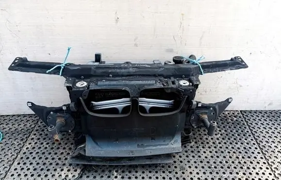 BMW 3 E46 Radiator support slam panel