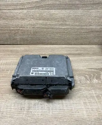 Opel Zafira A Engine control unit/module 09133269 0281010021