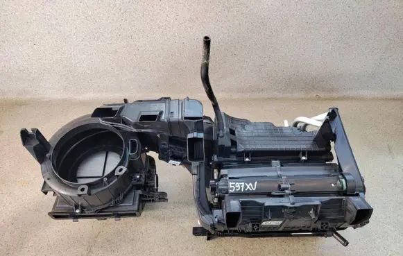 Subaru XV II Interior heater climate box assembly 72100FL59043 72100FL590 T18928BA