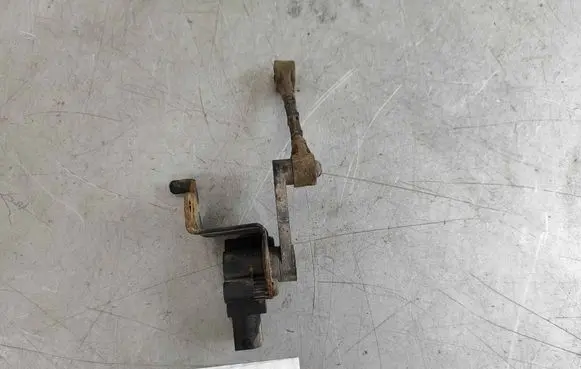 Jaguar XE Headlight/headlamp level sensor T2H3166