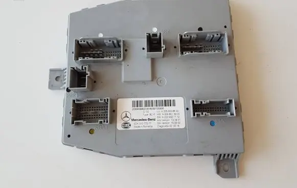 Mercedes-Benz C W205 Comfort/convenience module A2059006822 A2229021112 A2059013904
