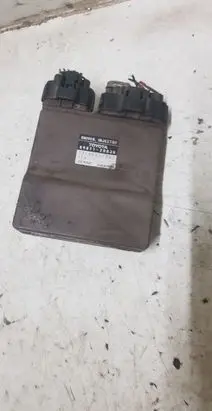Toyota Corolla E120 E130 Fuel injection control unit/module 8987120030 1310001041