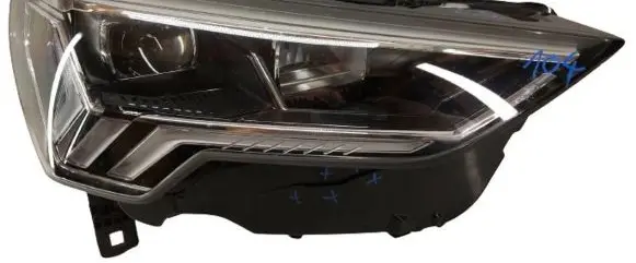 Audi Q3 F3 Headlight/headlamp 83a941034-kolumb