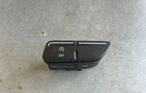 Ford Focus Other switches/knobs/shifts 14B436
