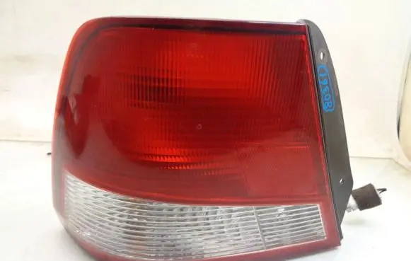 Hyundai Accent Rear/tail lights