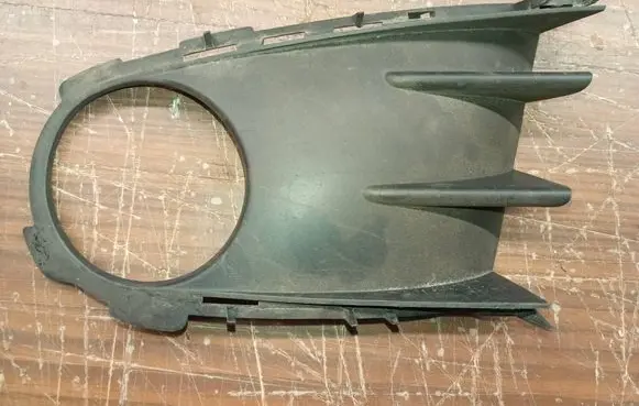 Renault Modus Front fog light trim/grill 8200311699