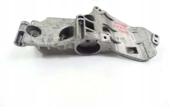 Nissan Qashqai Generator/alternator bracket 8200669494