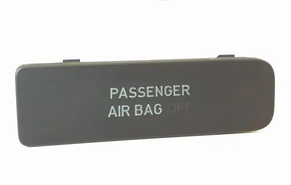 Passenger airbag on/off switch