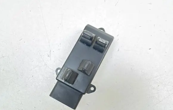 Chrysler Voyager Electric window control switch 4685362 A001
