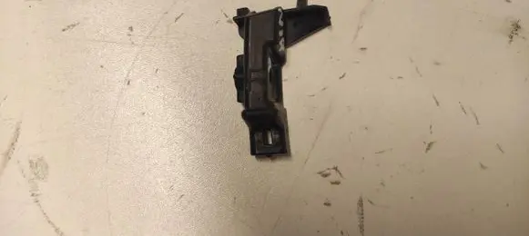 KIA Niro Front bumper mounting bracket