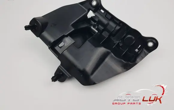 BMW X5M G05 F95 Engine splash shield/under tray 9846094