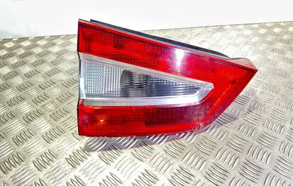 Ford Galaxy Tailgate rear/tail lights 6M2113A603EB