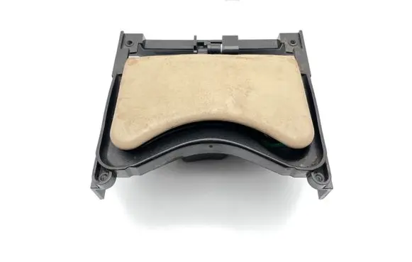 Jaguar XK8 - XKR Ashtray (front) SAEV85842