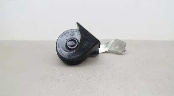 Mercedes-Benz B W246 W242 Horn signal A046522