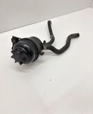 BMW 3 E90 E91 Power steering fluid tank/reservoir 676809402