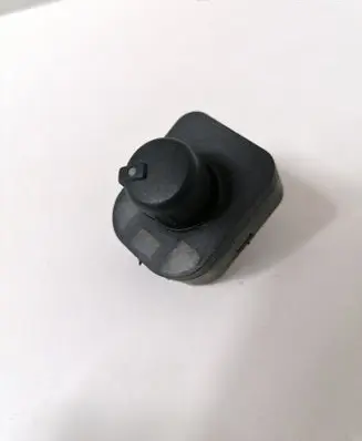 Volkswagen PASSAT B6 Wing mirror switch 8E0959565