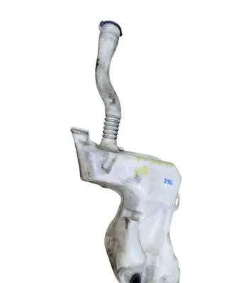 Peugeot 3008 I Windshield washer fluid reservoir/tank 9685005580