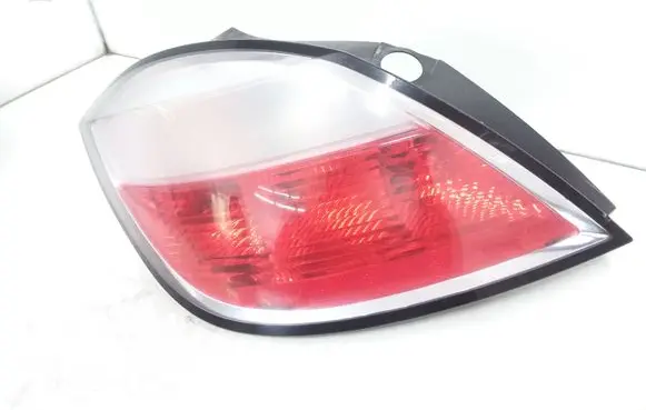 Opel Astra H Rear/tail lights 24451835