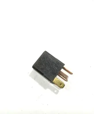 Mitsubishi Outlander Other relay MR588567 ACMM33221