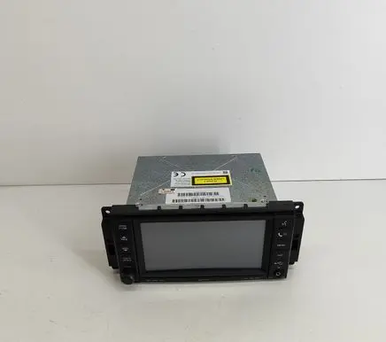 Chrysler 300 - 300C Radio/CD/DVD/GPS head unit 5064403AI