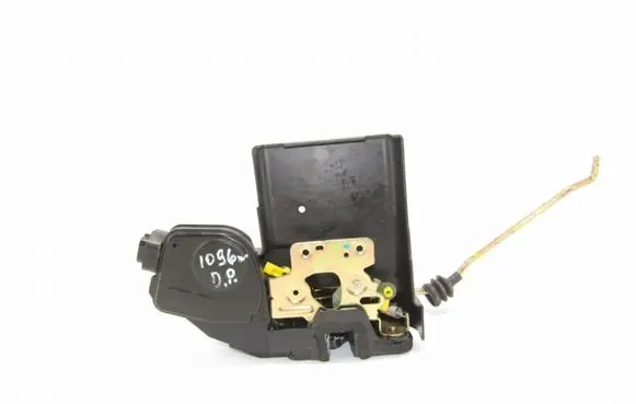 KIA Opirus Front door lock