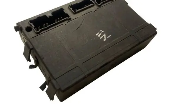 Nissan Almera N16 Comfort/convenience module 28551BM414 7103623204 5WK48511