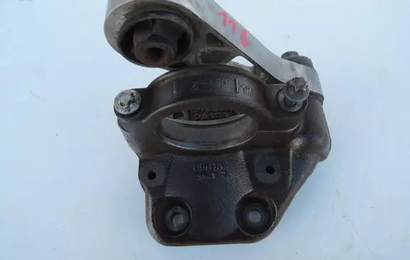 Volvo S80 Driveshaft support bearing bracket 30735462