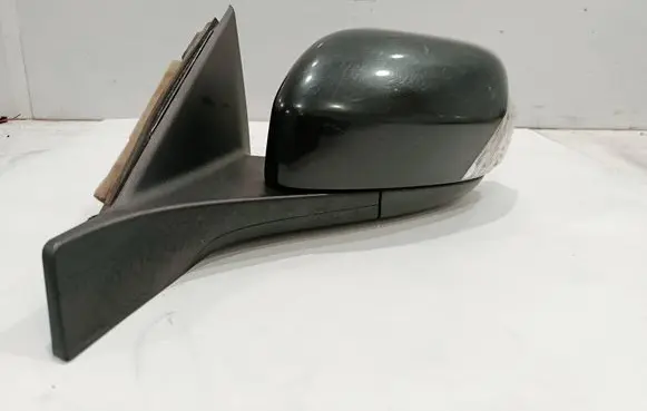 Volvo XC70 Front door electric wing mirror 31297360