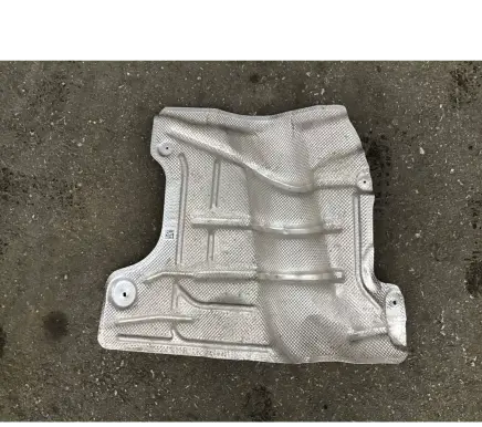 Exhaust heat shield