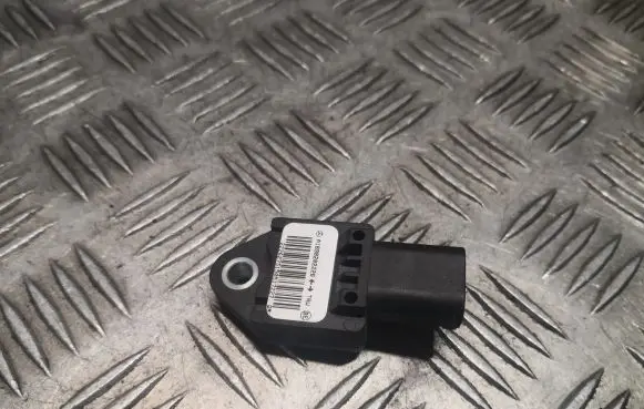 Mercedes-Benz B W245 Airbag deployment crash/impact sensor 1698202226 A1698202226