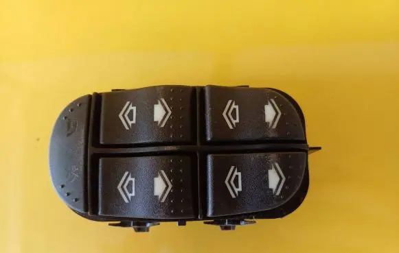 Ford Focus Electric window control switch 98AB14A132DE