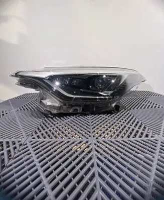 Toyota C-HR I Headlight/headlamp 11150F429000 18687F 201087362