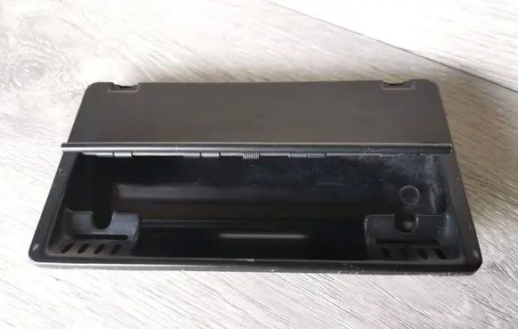 Audi A6 S6 C4 4A Car ashtray 4A1857951E
