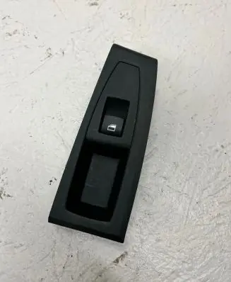 BMW 2 F46 Electric window control switch 920810702
