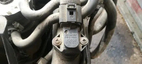 Volkswagen PASSAT B5.5 Air pressure sensor 038906051 0281002177