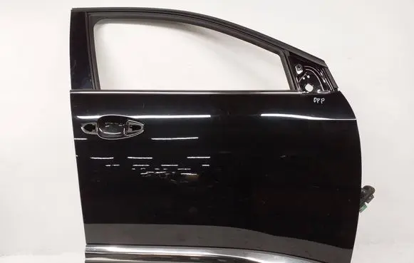 Peugeot 3008 II Front door 