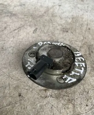 Volkswagen Beetle A5 Camshaft vanos timing valve 06j109259