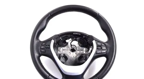 BMW 4 F32 F33 Steering wheel 6863188